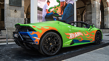 Lamborghini Huracan Evo Spyder Hot Wheels Mimo 2022 Car Cars HD wallpaper