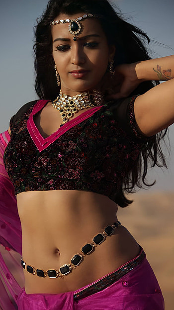 Caterina tresa, paisa, navel HD phone wallpaper