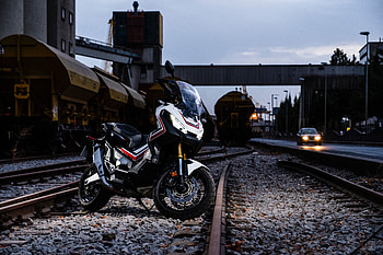 Sports, Motorcycles, Motorcycle, Bike, Railway, Station, Rails HD wallpaper