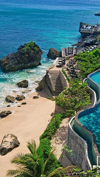 Bali's holiday retreats, Rocky poolside, Tropical , Relaxing atmosphere HD phone wallpaper