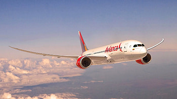 Avianca Airlines, RosarioPlus news, Latin American travel, Passenger experience HD wallpaper
