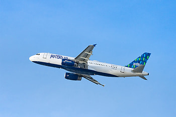 JetBlue Airways, Couple kicked off, Masks, Flight HD wallpaper