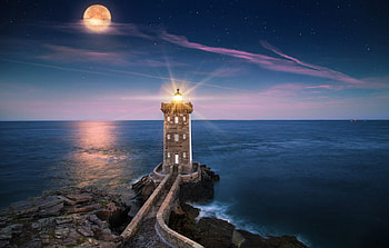 lighthouse at night, night, sea, lighthouse, moon HD wallpaper