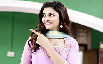 Prachi Desai Cute, prachi-desai, indian-celebrities, girls, desi-girls HD wallpaper