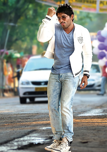Allu Arjun, graph, julayi HD phone wallpaper