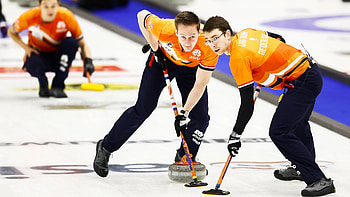 Curling men's tournament, Olympic qualification, Leeuwarden event, False start HD wallpaper