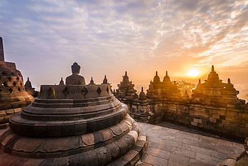Borobudur, Yogyakarta tour, Prambanan, Silver workshop HD wallpaper