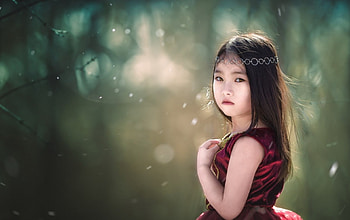 Little princess, asian, green, red, cute, girl, princess, child, copil HD wallpaper