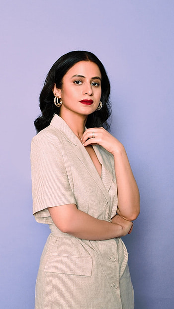 Rasika Dugal, Bollywood Actress HD phone wallpaper