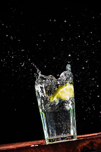 Water, Drops, Macro, Spray, Liquid, Glass, Lemon HD phone wallpaper