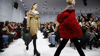 Demna Gvasalia, Celebs, Balenciaga, New Balance HD wallpaper