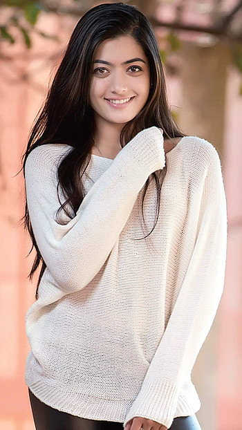 Rashmika Mandanna, Indian Crush, Cute South Actress HD phone wallpaper