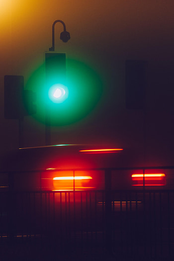 Night, Dark, Shine, Light, Fog, Blur, Smooth, Traffic Light HD phone wallpaper