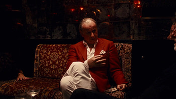 La Grande Bellezza, Jep's red jacket, Iconic fashion, Timeless film HD wallpaper