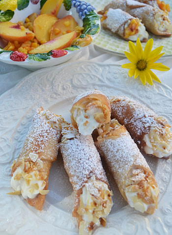 Peach ricotta filling, Love at first bite, Cannoli perfection, Scrumptious treat HD phone wallpaper