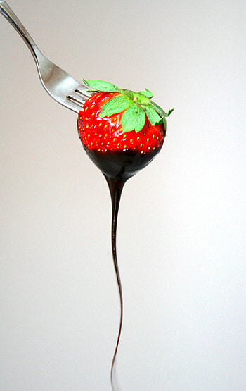 Sticky sauce, Spoonful of sweetness, Dark and viscous, Spoonful of delight HD phone wallpaper