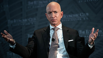 World's richest, Jeff Bezos, Wealth accumulation, Billionaire list HD wallpaper