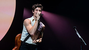 Shawn Mendes, Vibrant , Captivating visuals, Musical charm HD wallpaper