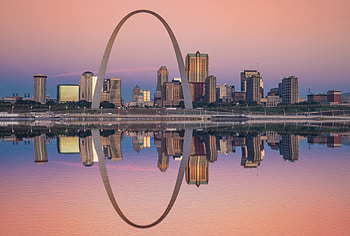 St. Louis skyline, Property management company, Social media accounts, Firing employee HD wallpaper