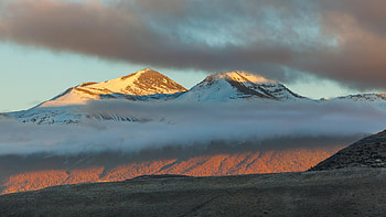 Nature, Mountains, Clouds, Rocks, Vertex, Tops, Snow Covered, Snowbound HD wallpaper