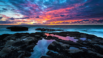 Sunset in Rocky Beach HD wallpaper