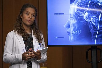 Antonia Thomas, Good Doctor experience HD wallpaper
