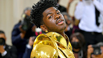 Lil Nas X, No. 1 hit single, Industry Baby, Attention economy HD wallpaper