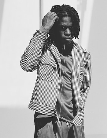 Daniel Caesar, Unique album artwork, Brick aesthetic, Creative expression HD phone wallpaper