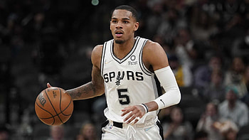 Dejounte Murray, Family joy, All-star nod, Emotional moment HD wallpaper