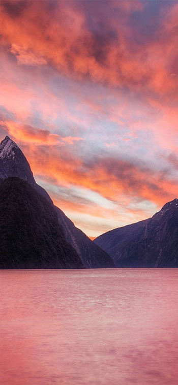 Milford Sound New Zealand, Majestic mountains, Nature's beauty, graphic delight HD phone wallpaper