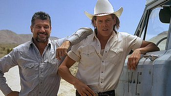 Kevin Bacon, Fred Ward, Tremors TV series HD wallpaper