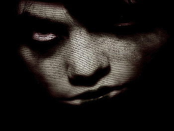 Dead girl under moonlight, scary, moonlight, morbid, horror, dead, dark, death HD wallpaper