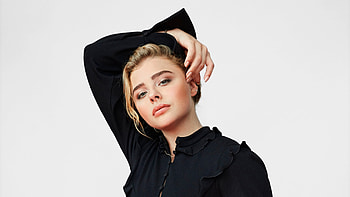 Chloë Grace Moretz, beautiful, black dress, 2018 HD wallpaper