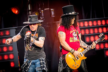 Axl Rose and Slash, Guns N' Roses HD wallpaper