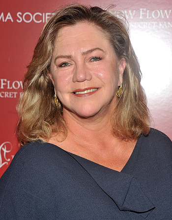 Kathleen Turner, Goddess of acting, Iconic roles, Hollywood legend HD phone wallpaper