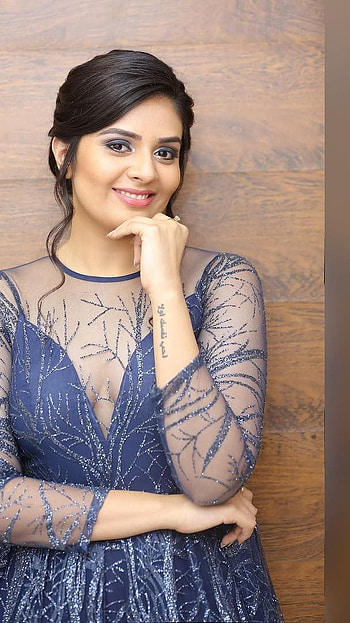 Sreemukhi, telugu actress, model HD phone wallpaper