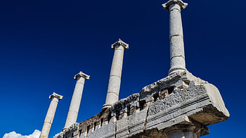 Pompeii, Blue skies HD wallpaper