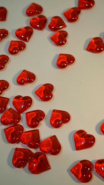 Red Aesthetic, Hearts HD phone wallpaper