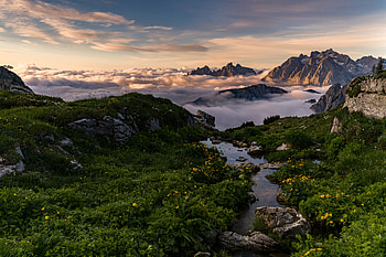 Sea Of Clouds Beautiful Mountains Landscape , mountains, landscape, clouds, nature HD wallpaper
