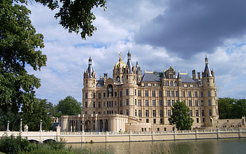 Schwerin Castle, old German castle, Schwerin Palace, castles of Germany, Schwerin, Germany HD wallpaper