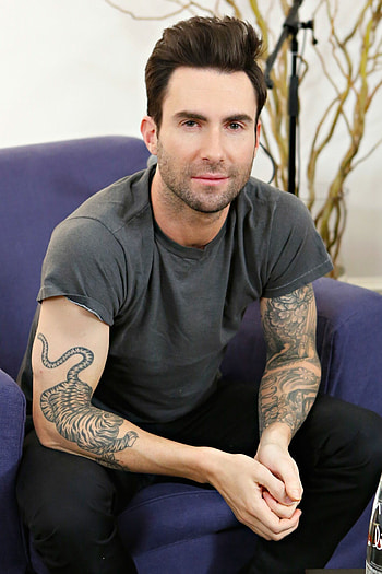 Adam Levine, Tattooed musician, Celebrity ink, Vocal coach HD phone wallpaper