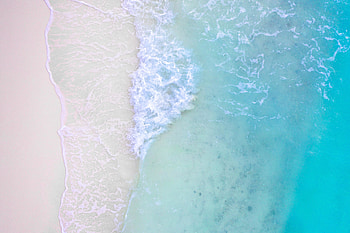 Aerial view, sunny day, clam and relaxed, beach HD wallpaper