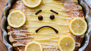 Delicious Lemon Drizzle Cake - Ultra, lemon drizzle cake, cake, dessert, lemon, Sad face HD wallpaper