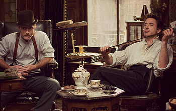 Robert Downey Jr., Sherlock Holmes, Whiskey, Jude Law HD wallpaper