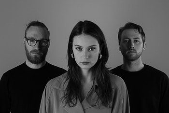 We Are Domi, Acoustic performance, Czech Republic music, Spanish flavor HD wallpaper