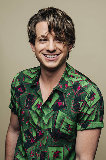 Charlie Puth hoot, Posted by Sarah Mercado, Celebrity , Music artist HD phone wallpaper