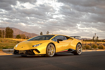 Lamborghini Peformante Huracan Yellow , lamborghini-huracan-performante, lamborghini-huracan, lamborghini, 2019-cars, cars HD wallpaper