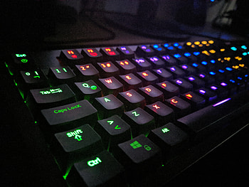 Gaming keyboard, glow, close up HD wallpaper