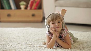 little girl, childhood, blonde, graphy, cute, baby, fair, beauty, nice, Nexus, feet, kid, adorable, bonny, sweet, white, Belle, smile, girl, beautiful, people, little, comely, pink, Prone, sightly, pretty, face, lovely, dainty, pure, child HD wallpaper