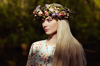 Woman, blonde, flower crown HD wallpaper
